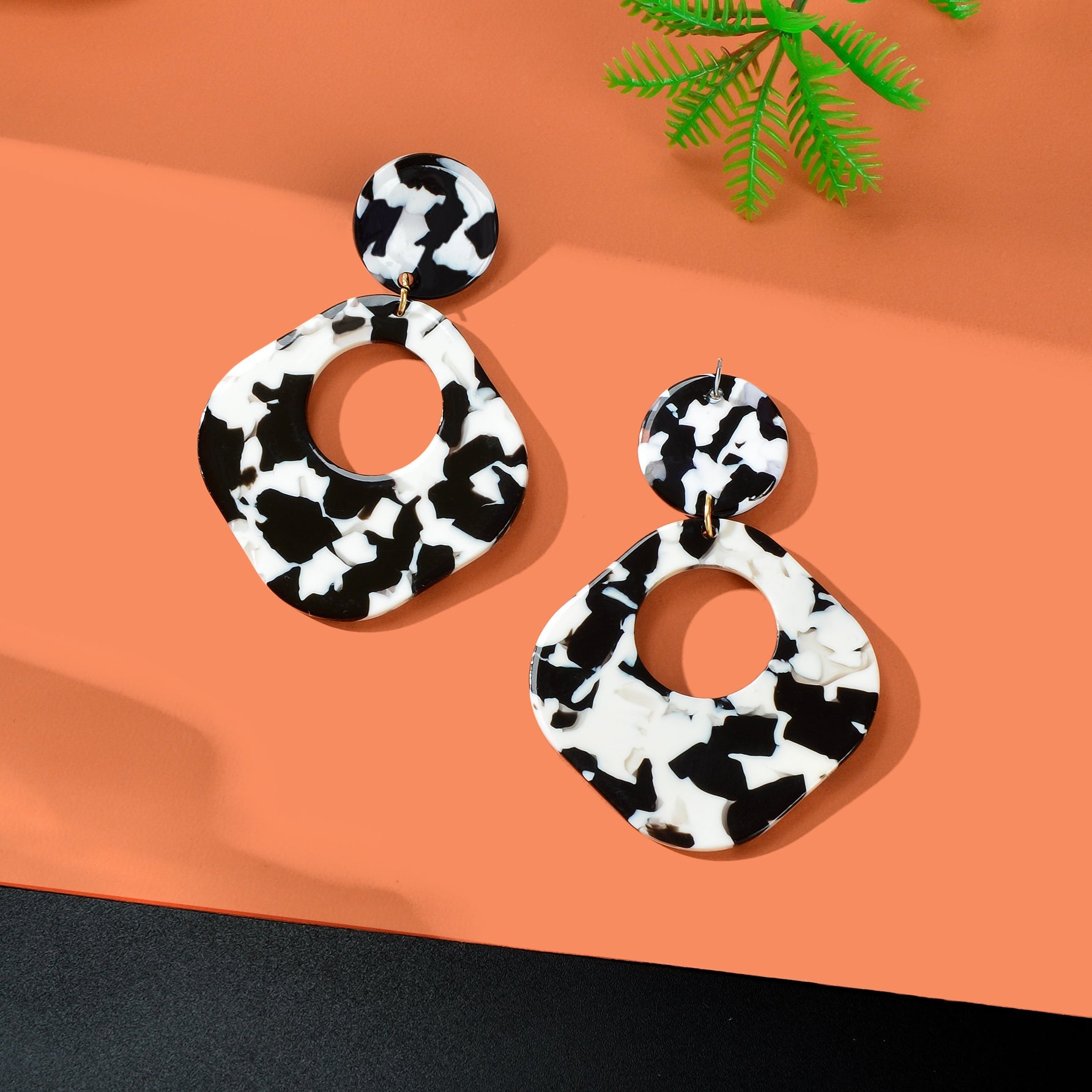 Retro White Black Acrylic Tortoise Resin Round Square Dangle Earrings Daily Officework Party Jewelry