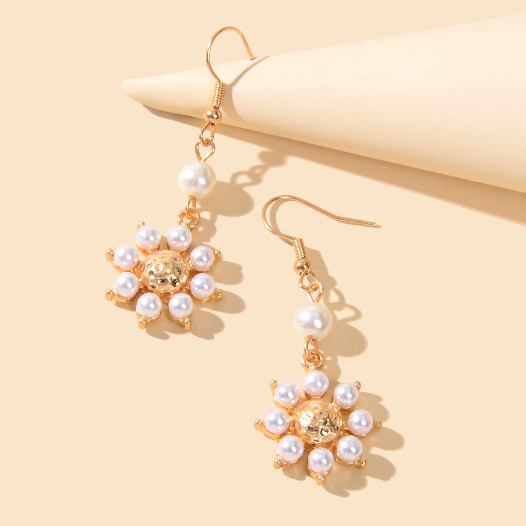 Designer Stylish Bridal Jewellery Pearl Flower Elements Hook Gift Women Earrings