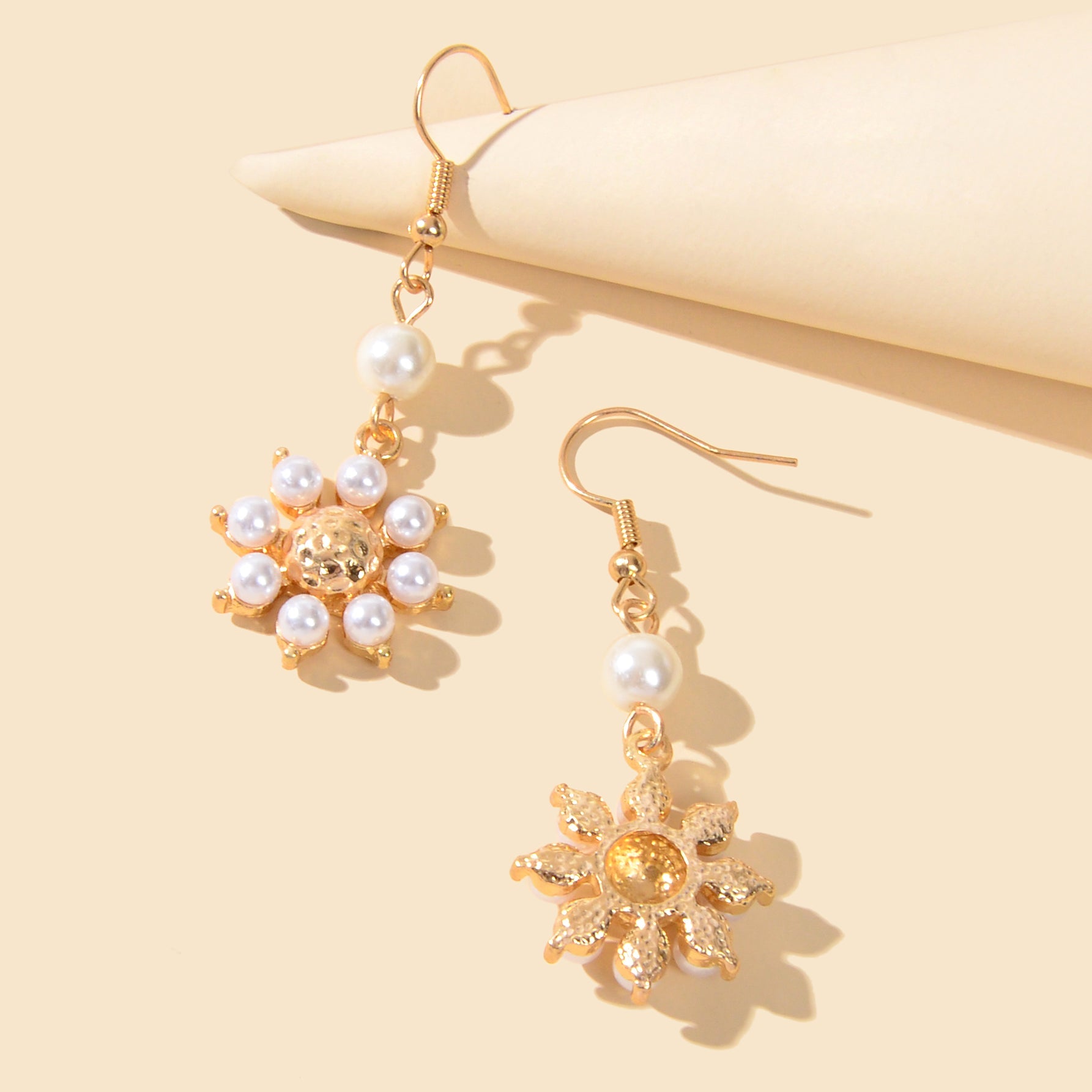Designer Stylish Bridal Jewellery Pearl Flower Elements Hook Gift Women Earrings