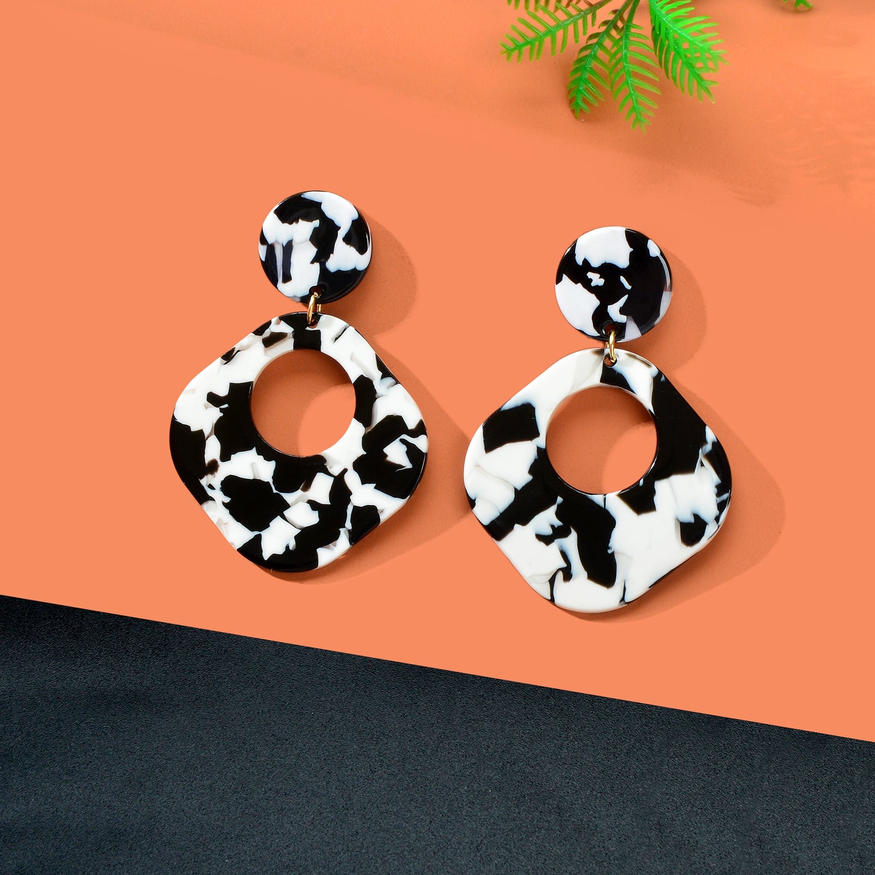 Retro White Black Acrylic Tortoise Resin Round Square Dangle Earrings Daily Officework Party Jewelry